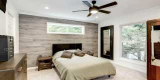 6788 LITTLE RIVER Turnpike Gallery 13