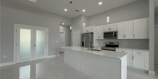 417 Paddock Street Gallery 5