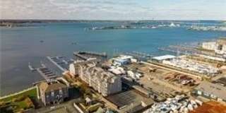 31 Coddinton Wharf Gallery 32