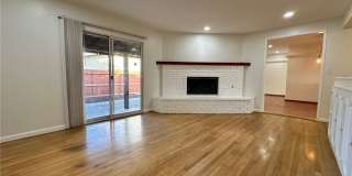 16817 San Fernando Mission Gallery 1