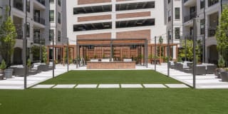 Gateway Chastain Gallery 48