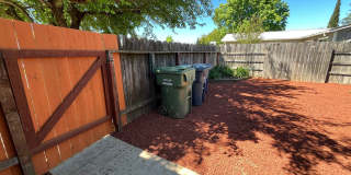 Remodeled cozy home in North Redding! Gallery 24