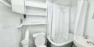 745 University Ave - C Gallery 10