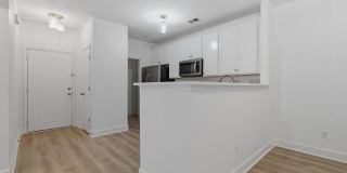 Nippers Corner Condo Gallery 6