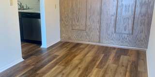 Cedarwood West Apartments Gallery 3