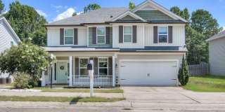 Beautiful 4 Bedroom in Great Neighborhood! Gallery 1
