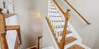 273 ROSLYN CT Gallery 21