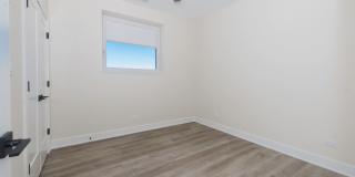 3762 S Indiana Ave Unit 3 Gallery 20