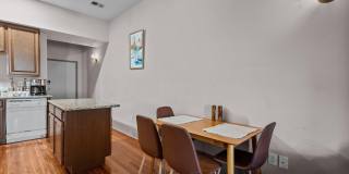 21 N Front Street Gallery 13