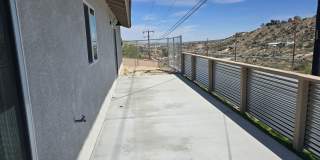 Beautiful, Clean 4 bedroom with Solar!! Gallery 18