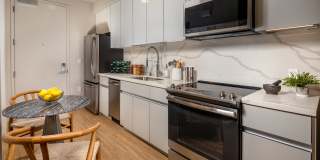 Junction Santa Monica Gallery 7