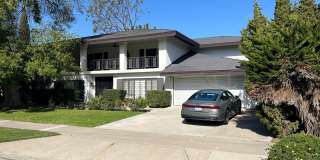 Beautifully Upgraded 5 Bed 4 Bath Orange Pool Home Gallery 1