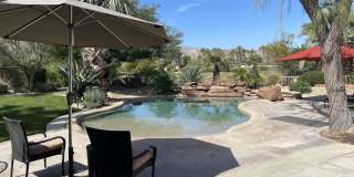 60189 Poinsettia Place Gallery 2