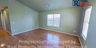 3 BD/2BA in Azalea Trace - Students Welcome Gallery 3