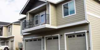 2 Bedroom 2.5 Bath Townhome with attached garage. Schedule a tour today! Gallery 3