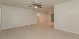 4505 UNIVERSITY AVENUE Gallery 4