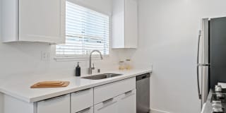 Pruneyard West Gallery 21