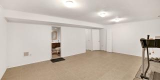 23 Honey Brook Lane Gallery 21