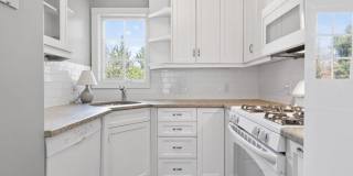 183 Auburn St unit: 183 Gallery 6