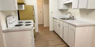 2 Bedroom Duplex Off Oleson Road! Gallery 7