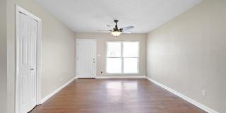 8137 Imperial Dr Gallery 3