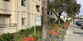 Twin Oak Gallery 3