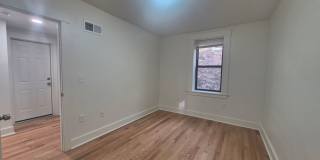 5635-5645 Hobart St. Gallery 28