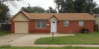 3 Bedroom Home in Great Location Gallery 1