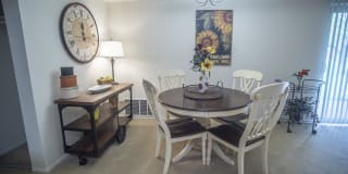 Hunt Club Apartments Gallery 12