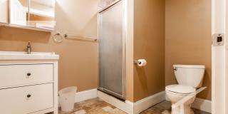 Worth the Walk! Gorgeous 4bd/2bath in Brookline Gallery 14