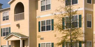 Very nice 2bed/2bath condo on 3rd floor in gated Equestrian Parc  in New Tampa! Gallery 4
