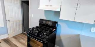 Three-bedroom one bathroom home for rent Gallery 7