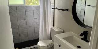 6 BEDROOM 4 BATHROOM Gallery 5