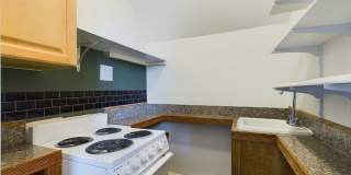 3 bedroom - Water, Sewer, Gas and Electric Paid by Owner Gallery 18