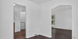 $1250 2 bedroom Gallery 8