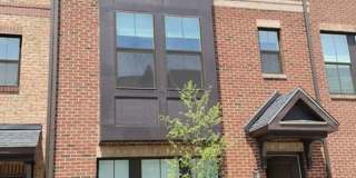 Beautiful contemporary TH in desirable North Hill Gallery 1
