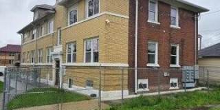 2411 W Grand Street Gallery 10