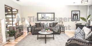 Very nice 2 bed / 2.5 bath / 1,185 sqft Walnut Creek Townhouse in desirable Main Chance Estates Development available now for lease! Gallery 6