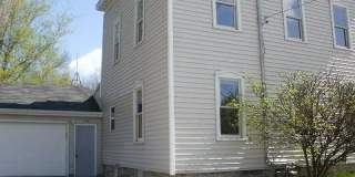 1918 East John Street Gallery 1
