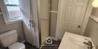 2322 South Mulberry Street Gallery 7