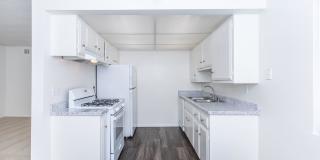 Buena La Vista Apartment Homes Gallery 35