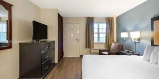 Chesapeake - Crossways Boulevard Gallery 14