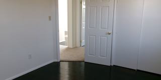 MOVE IN SPECIAL: $200 off of the first full month's rent! Very nice Home located in the Carrasland Area! Gallery 16