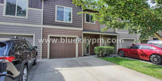 3 Bed, 2.5 Bath Townhome Located Near Covington Neighborhood Park in Orchards Gallery 1