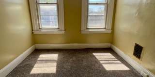 Stunning 3-Bedroom Townhome in Carroll Park! Available NOW! Gallery 13