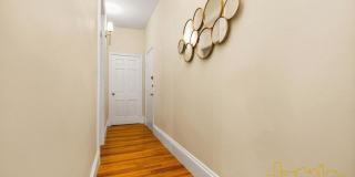 481 Beacon Gallery 5