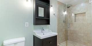 Spacious Mid Century Modern Arlington Home | Prime Location Near Clarendon & Metro Gallery 34