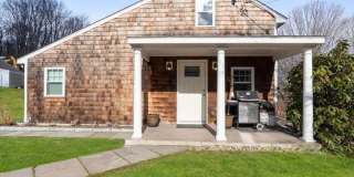 401 NIchols Street Gallery 1