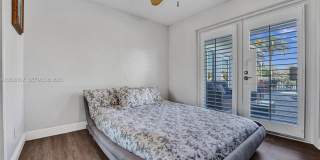 2661 NE 22nd Ct Gallery 24