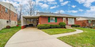 6 5th Avenue Gallery 1